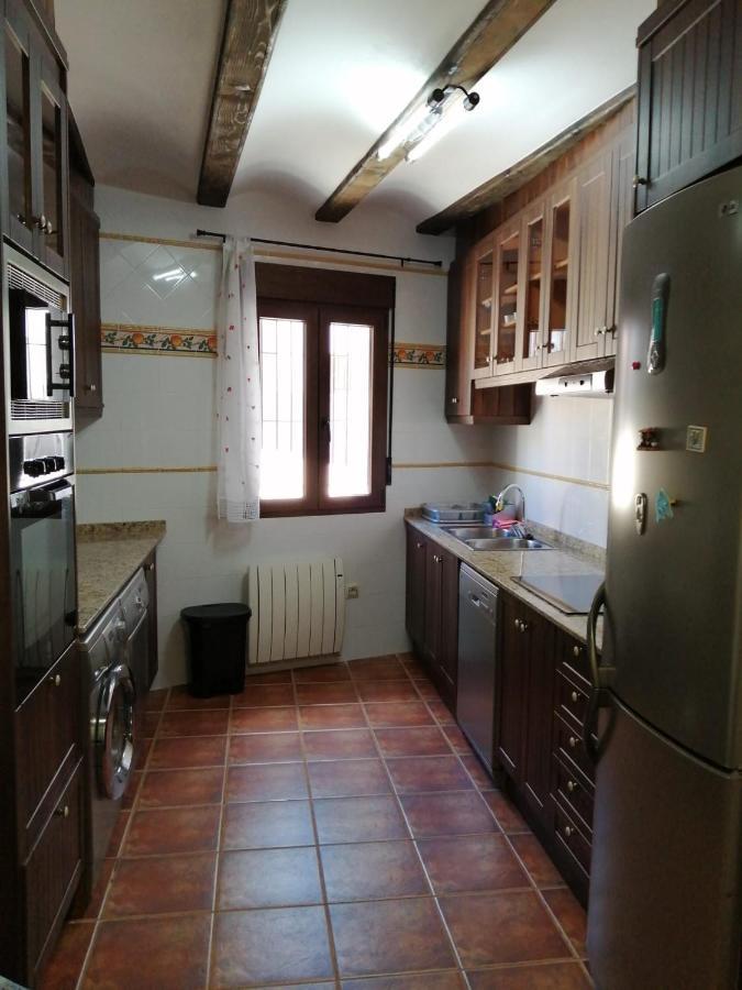 Casa Las Torres Мора-де-Рубьелос Экстерьер фото